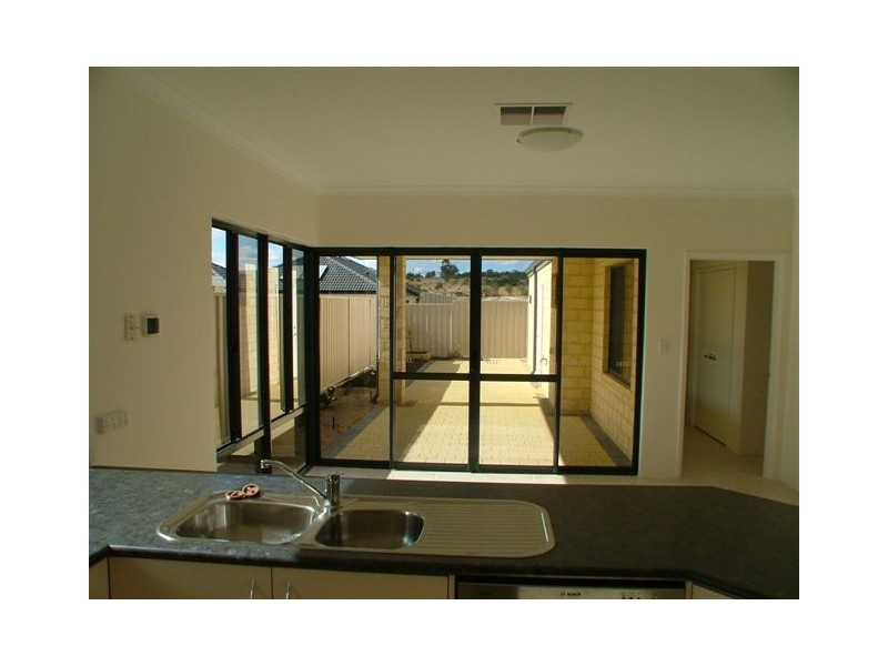 15 Iceberg, Darch WA 6065