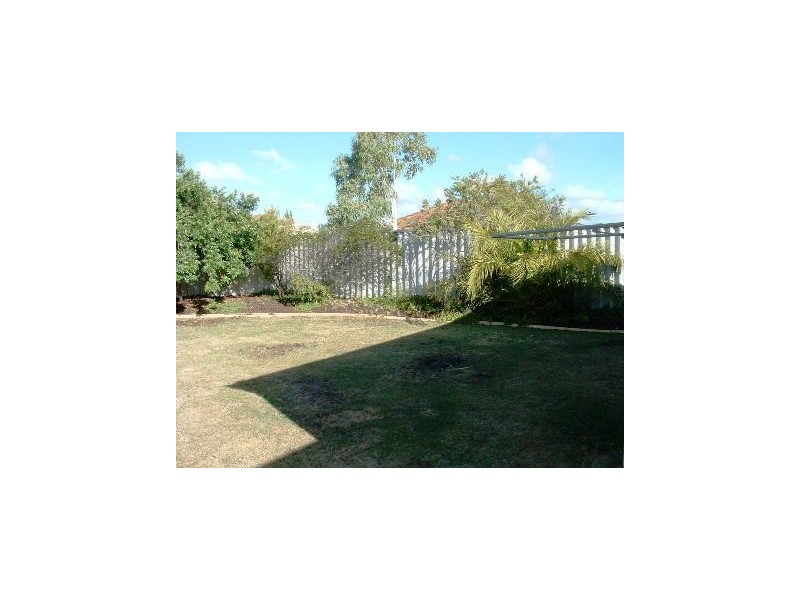 7B Cleland Close, Clarkson WA 6030