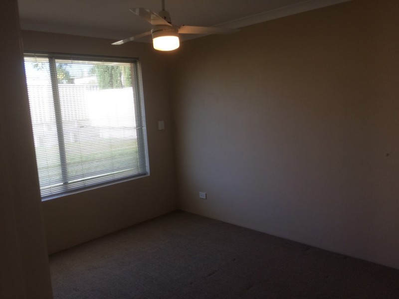 25 Waldbug Drive, Tapping WA 6065