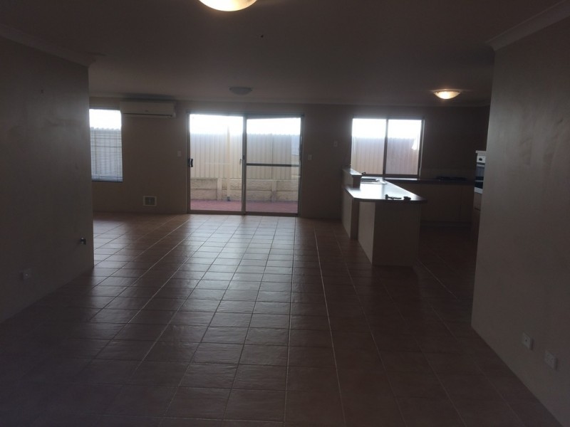 25 Waldbug Drive, Tapping WA 6065