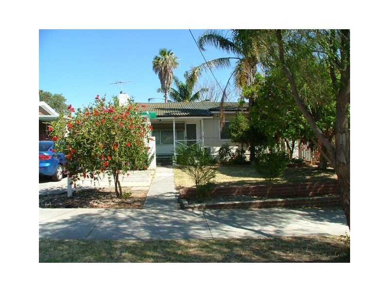 2 Ilumba Road, Nollamara WA 6061