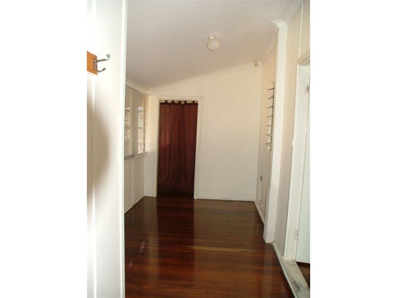 2 Ilumba Road, Nollamara WA 6061