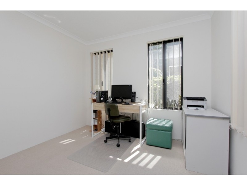 25 Patchem Way, Westminster WA 6061