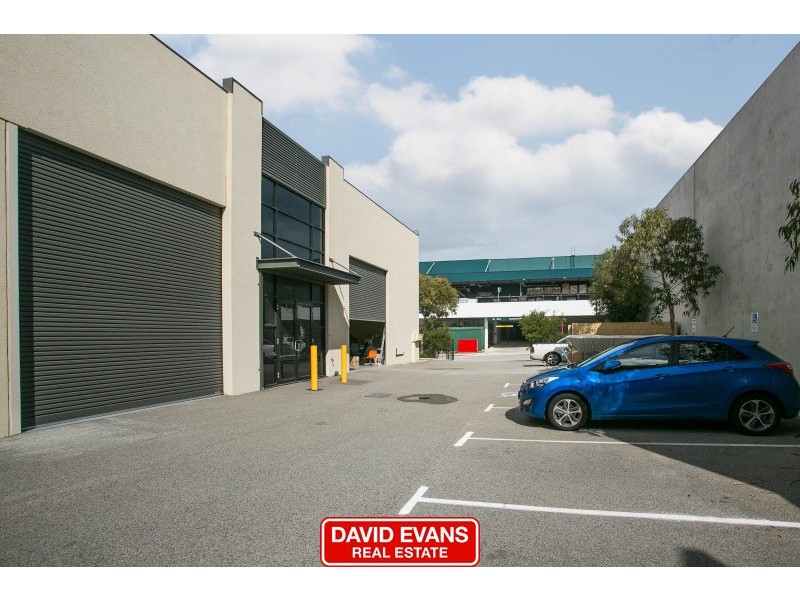 2/21 Caloundra Road, Clarkson WA 6030