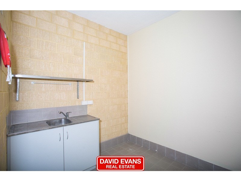 2/21 Caloundra Road, Clarkson WA 6030