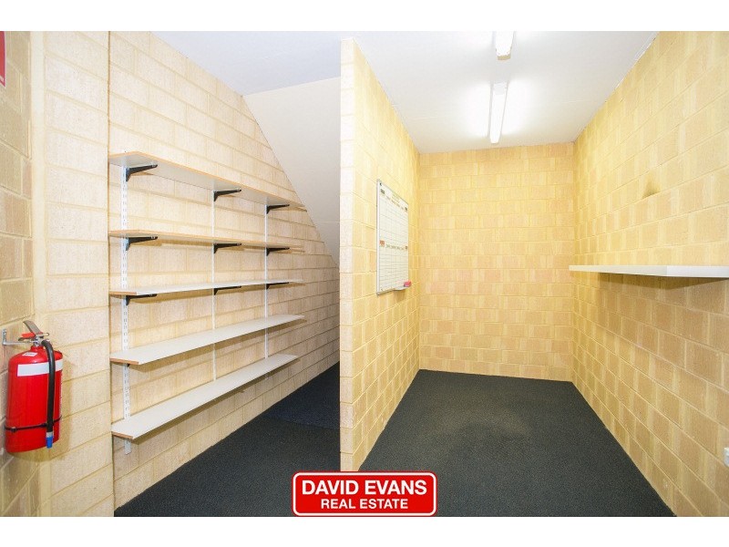 2/21 Caloundra Road, Clarkson WA 6030