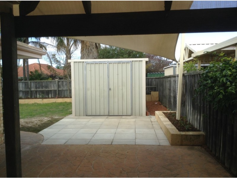42 Fringe Lily Crescent, Ellenbrook WA 6069