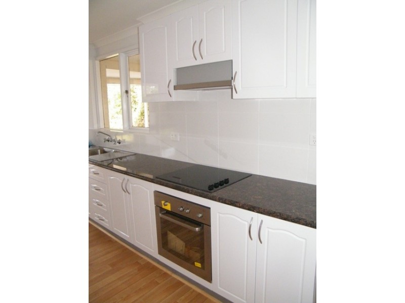 21 Thompson Drive, Wanneroo WA 6065