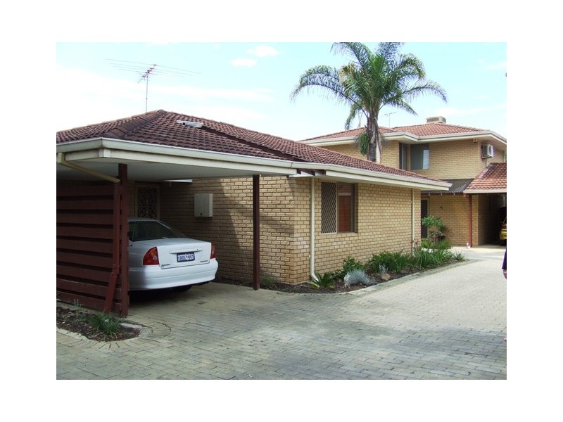 1/64 Wandarrie Avenue, Yokine WA 6060