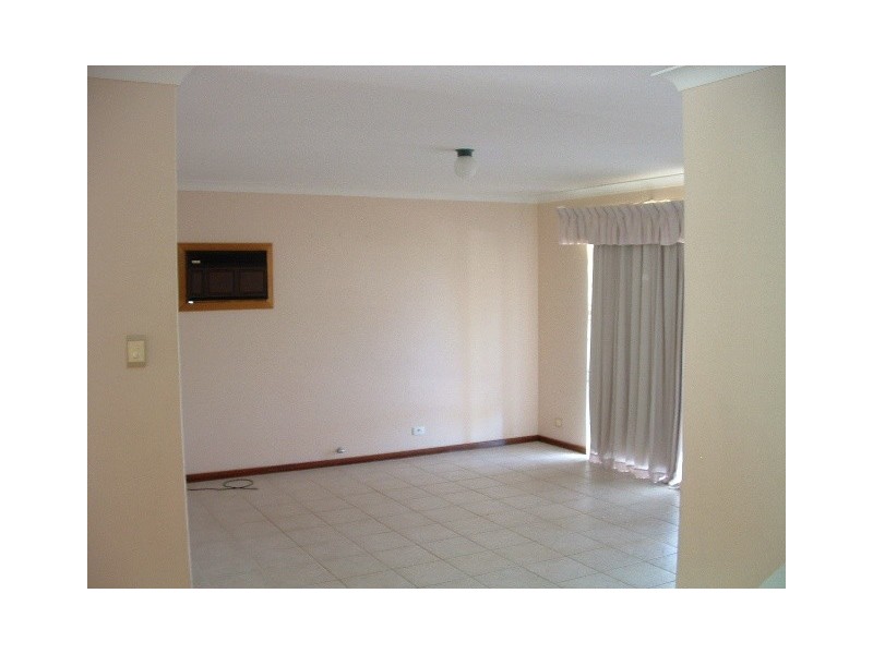 30 Deyoung Road, Craigie WA 6025