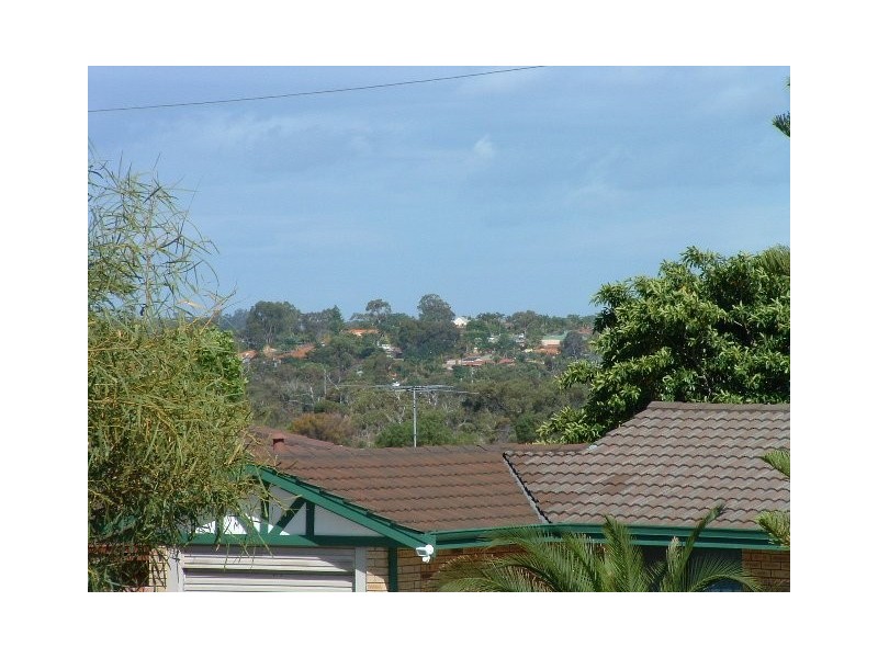 30 Deyoung Road, Craigie WA 6025