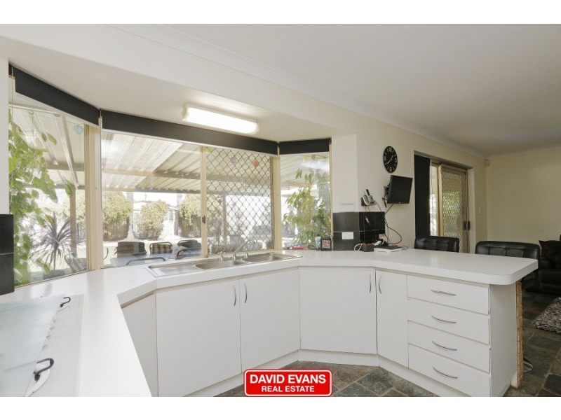 12 Teviot Place, Beechboro WA 6063