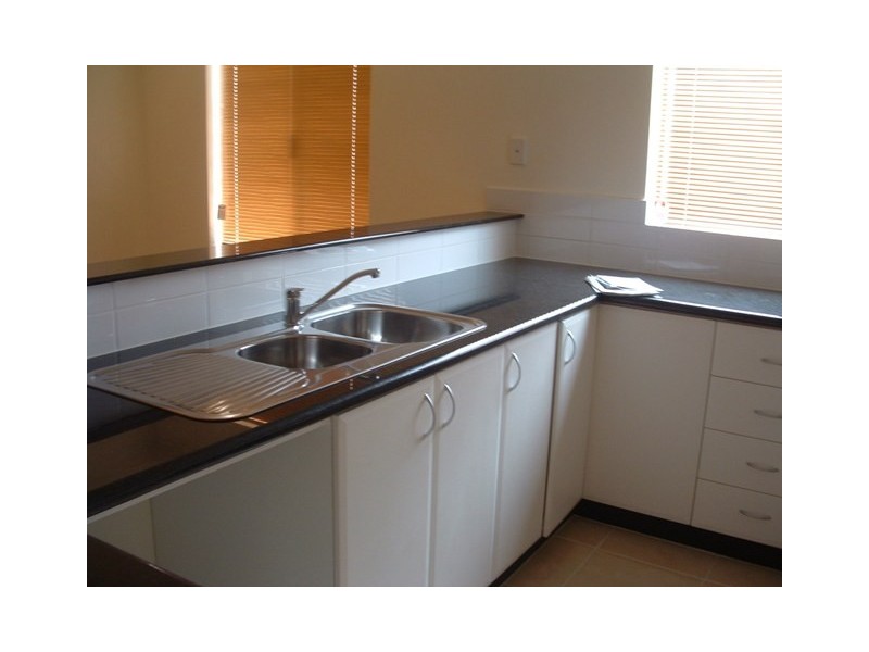 9/42 Grand Boulevard, Joondalup WA 6027