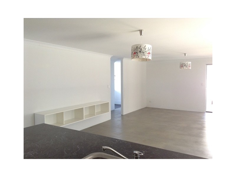 11 Petal Street, Banksia Grove WA 6031