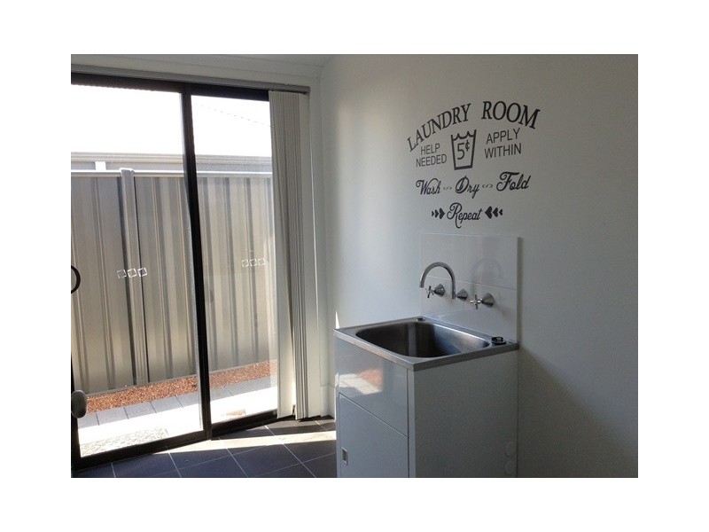 11 Petal Street, Banksia Grove WA 6031