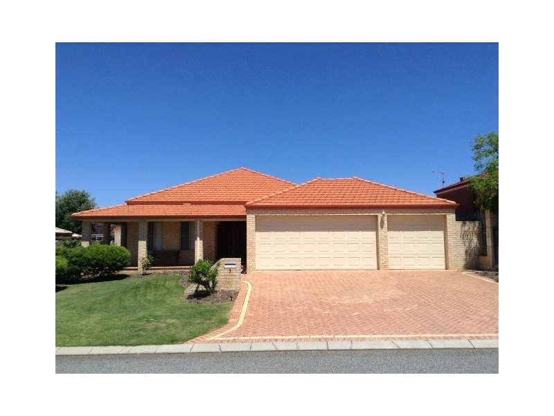 5 Ostend Parade, Mindarie WA 6030