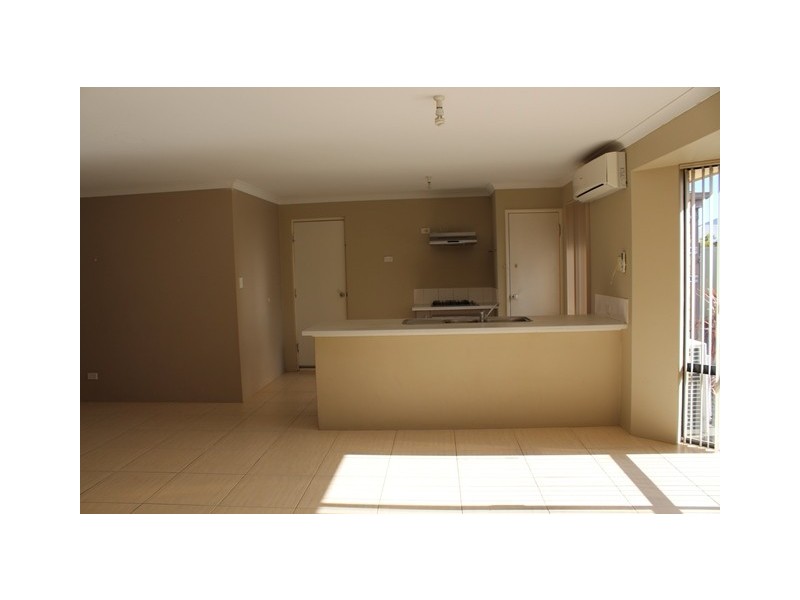 48 Vanderlin Crescent, Ridgewood WA 6030