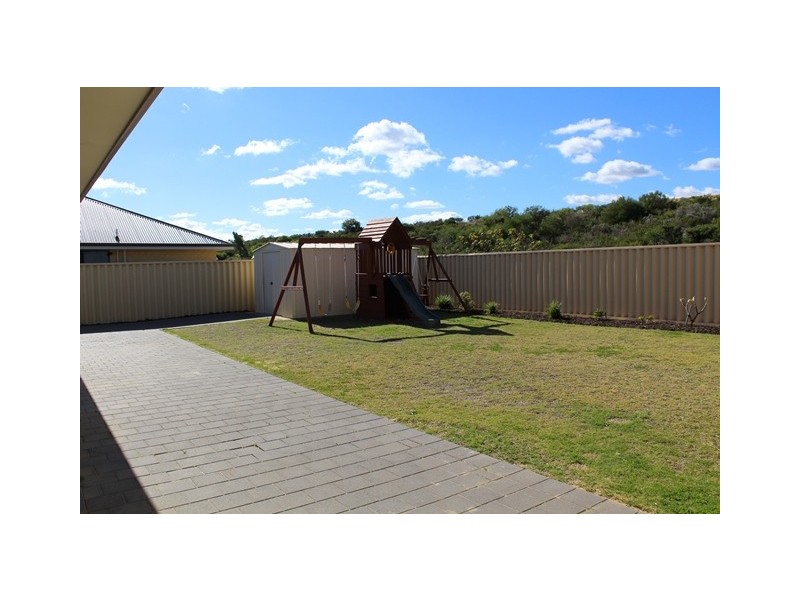 48 Vanderlin Crescent, Ridgewood WA 6030