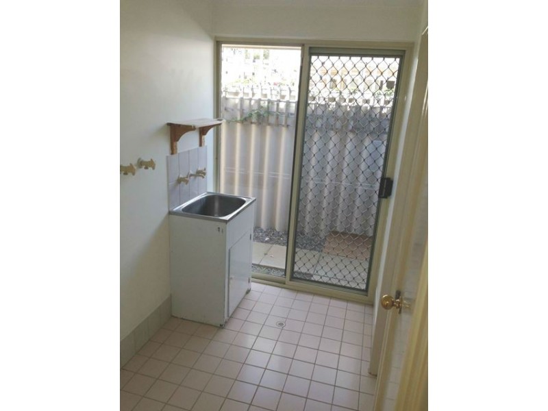 2 Mossdale Pass, Kinross WA 6028