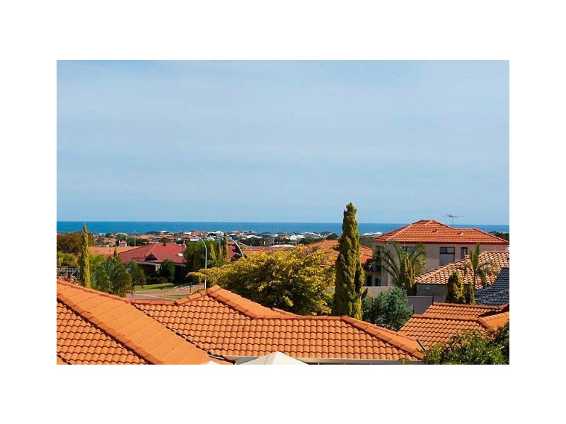 14 Shalimar Rise, Currambine WA 6028