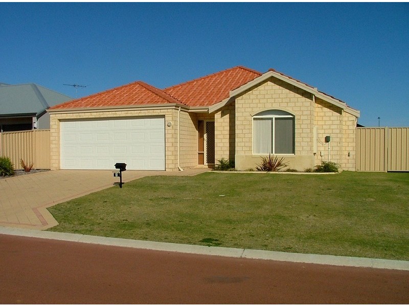 4 Madrid Terrace, Hocking WA 6065