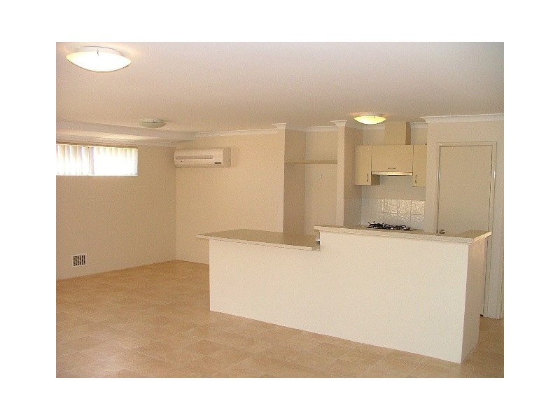 4 Madrid Terrace, Hocking WA 6065