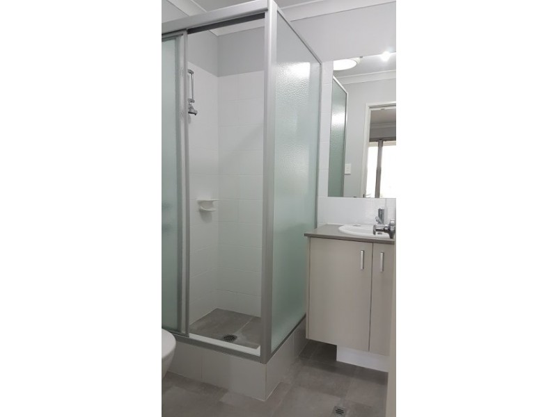 18 Kinlock Way, Aveley WA 6069