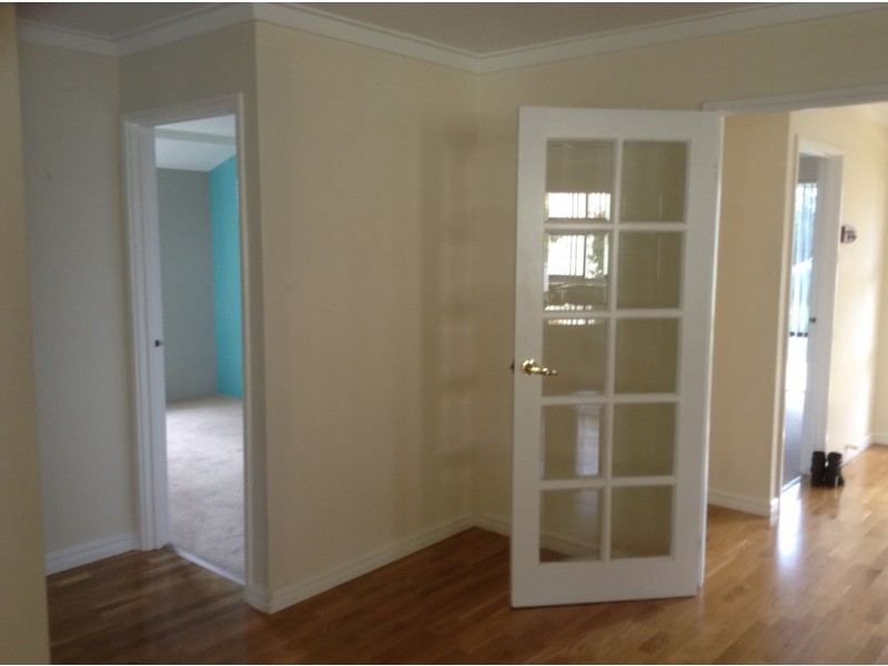 10 Flinders Avenue, Hillarys WA 6025