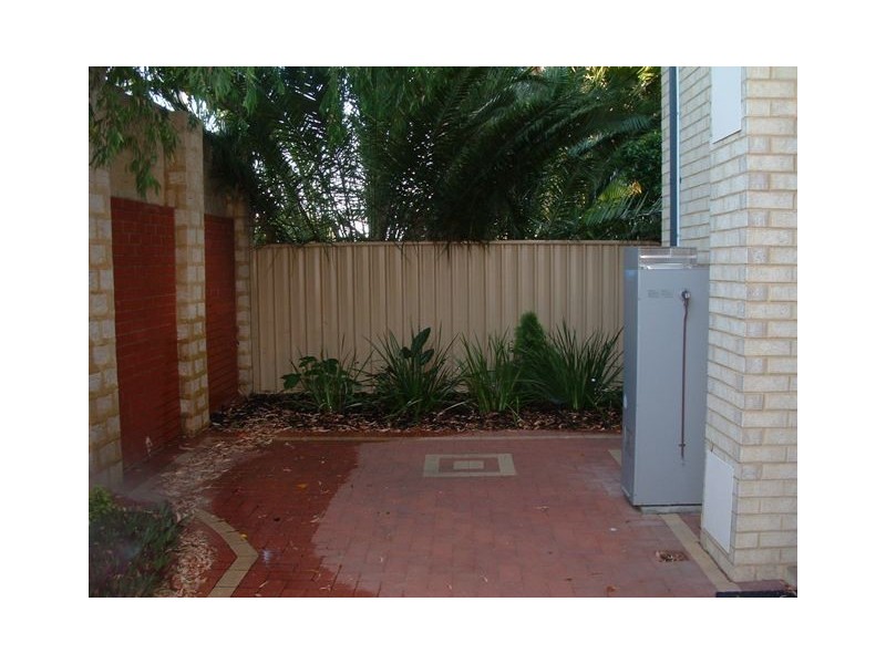 3 Woodlake Retreat, Kingsley WA 6026