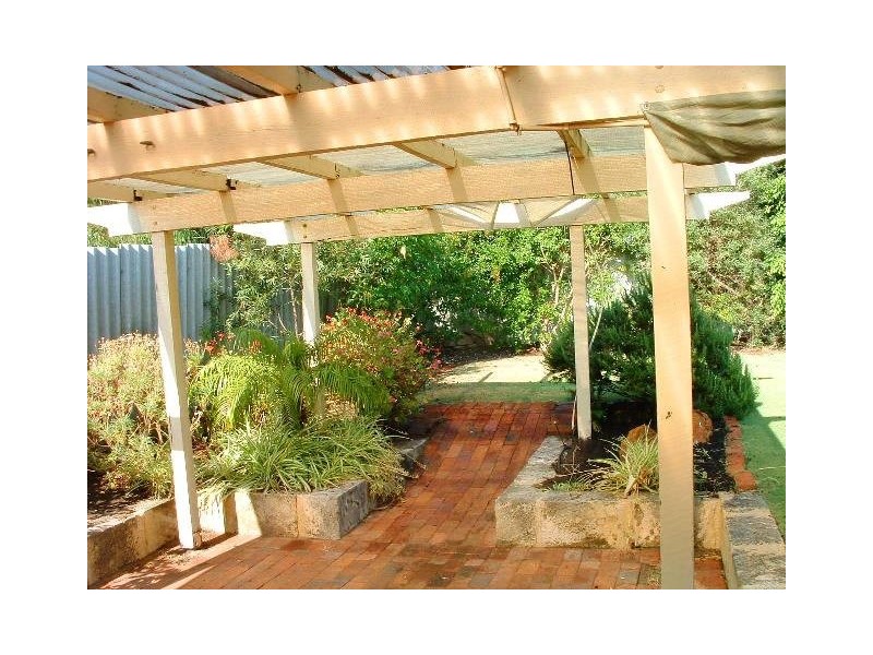 37 Gradient Way, Beldon WA 6027