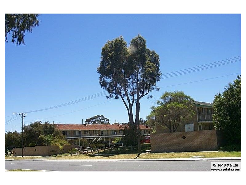 2/20 Huckle Street, Tuart Hill WA 6060