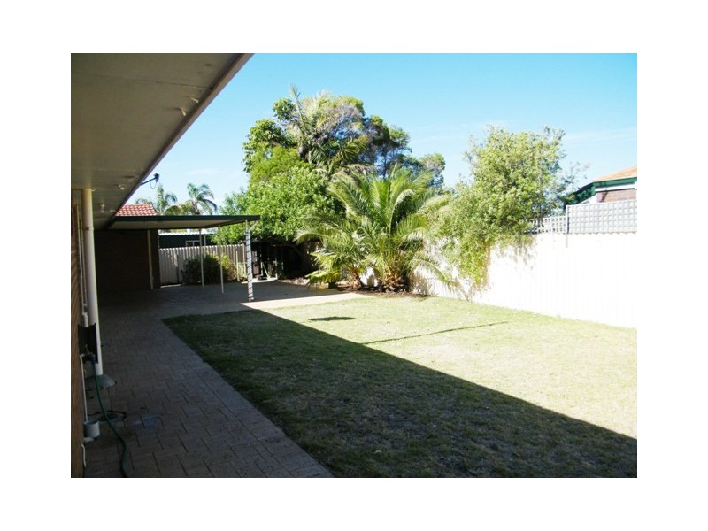12 Jimbiri Way, Wanneroo WA 6065
