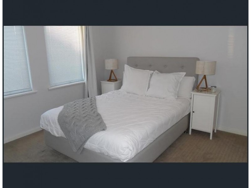 7 Rivonia Brace, Madeley WA 6065