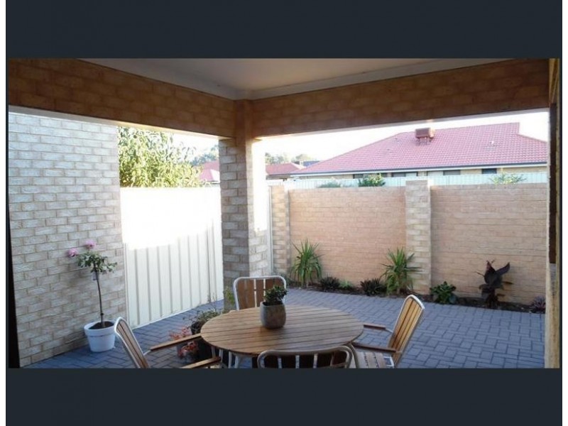 7 Rivonia Brace, Madeley WA 6065