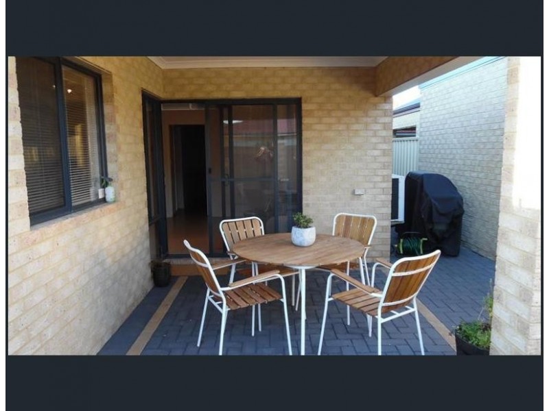 7 Rivonia Brace, Madeley WA 6065