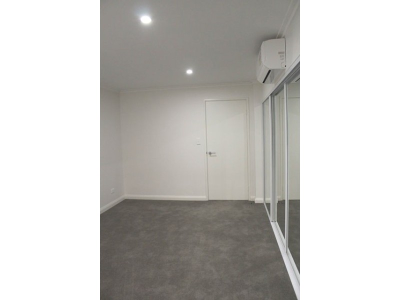 2/12 Keel Lane, Alkimos WA 6038