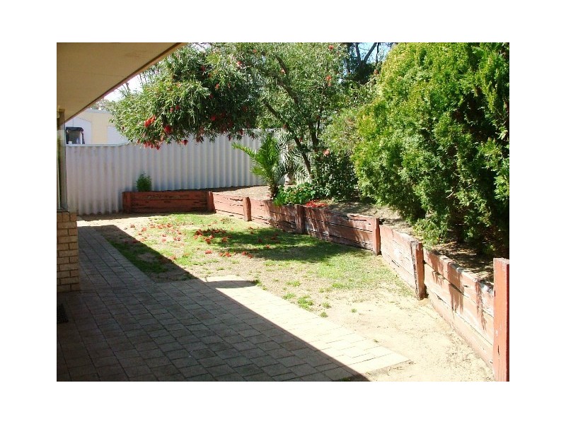 16B  Shaw Road, Wanneroo WA 6065