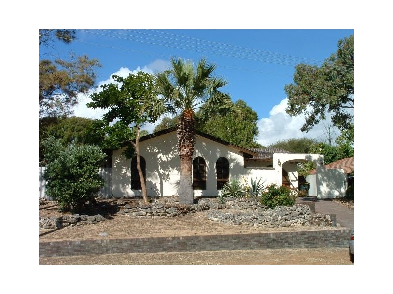 74 Lymburner Drive, Hillarys WA 6025