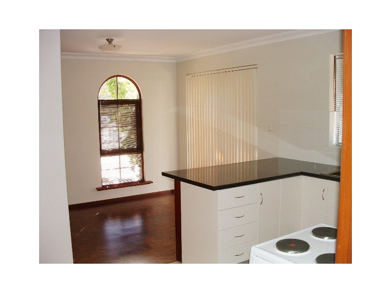 74 Lymburner Drive, Hillarys WA 6025