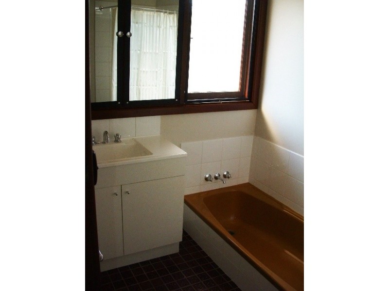 74 Lymburner Drive, Hillarys WA 6025