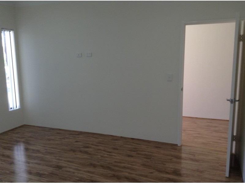 30 Windermere Blvd, Aveley WA 6069