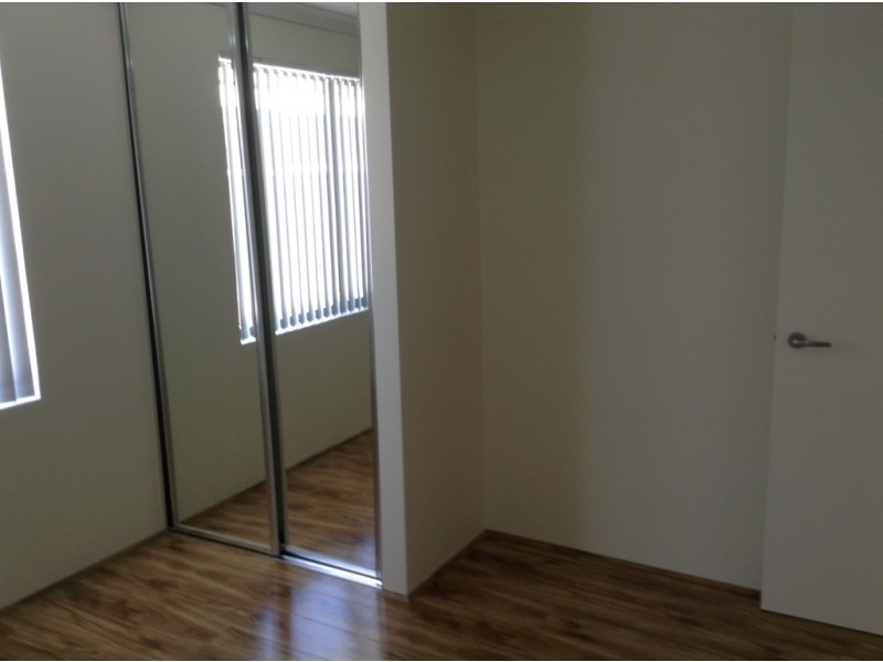 30 Windermere Blvd, Aveley WA 6069