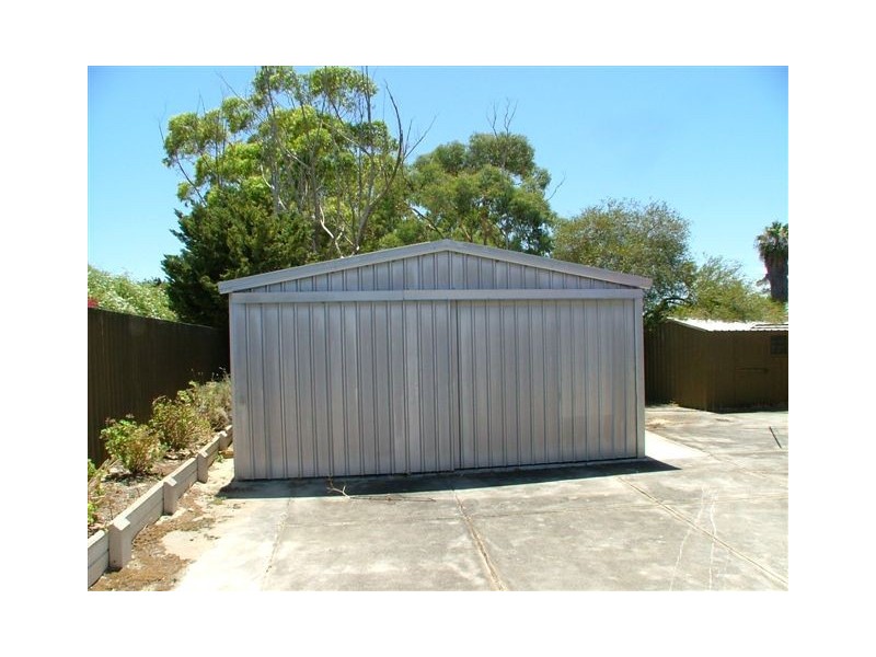 18 Chiton Place, Heathridge WA 6027