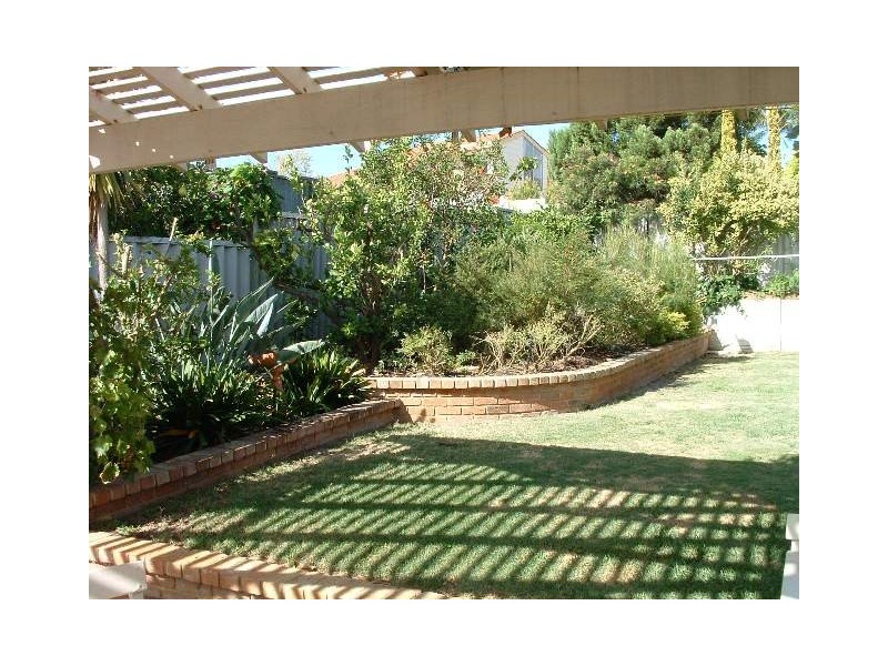 44 Hazelwood Loop, Carine WA 6020