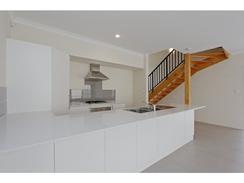 2/90 Cohn Street, Kewdale WA 6105