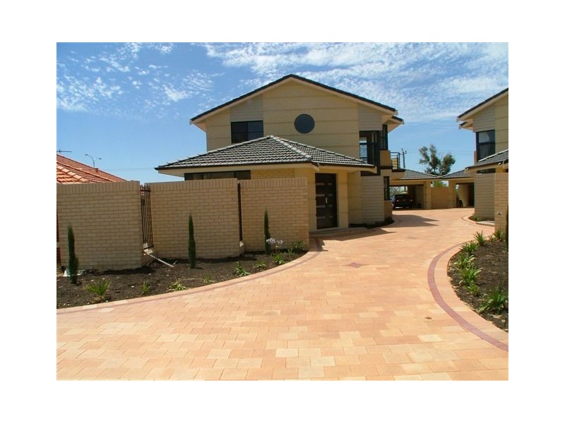 8A Hula Cove, Joondalup WA 6027