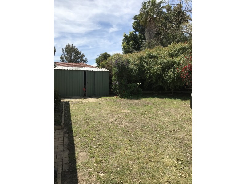 35 Downing Crescent, Wanneroo WA 6065