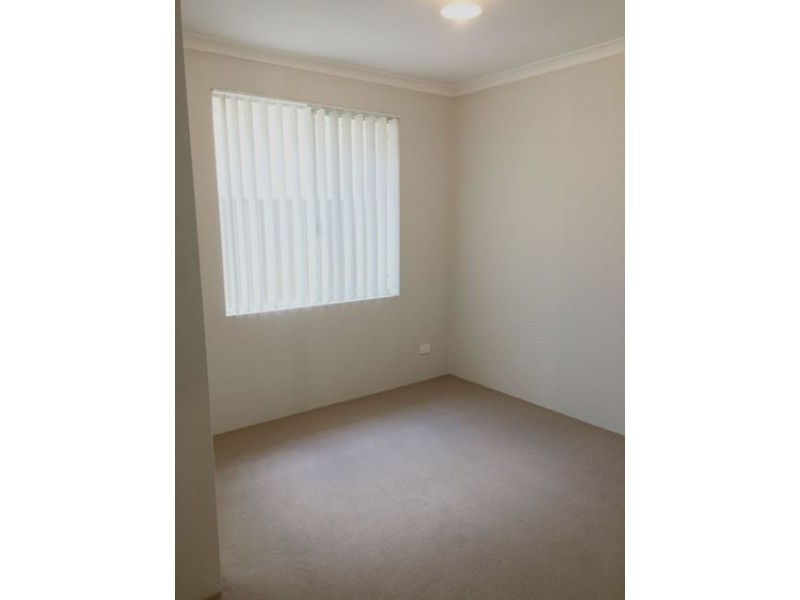 38 Leeward Avenue, Eglinton WA 6034