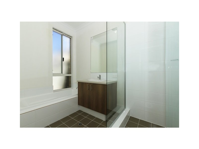 38 Leeward Avenue, Eglinton WA 6034