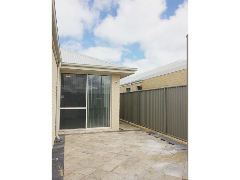 38 Leeward Avenue, Eglinton WA 6034